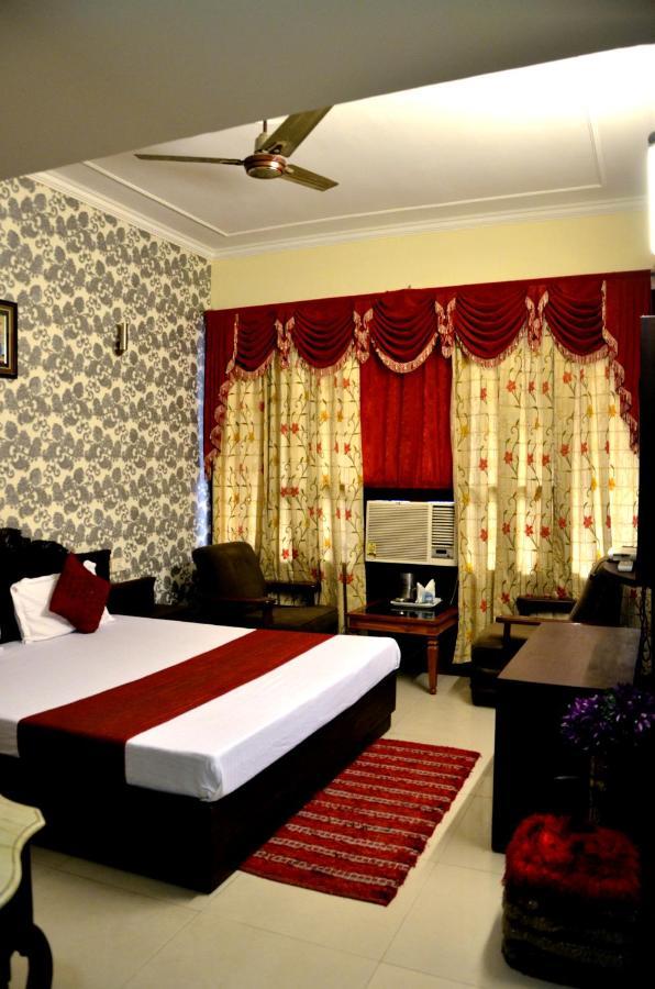 Hotel City Paradise Chandīgarh 외부 사진