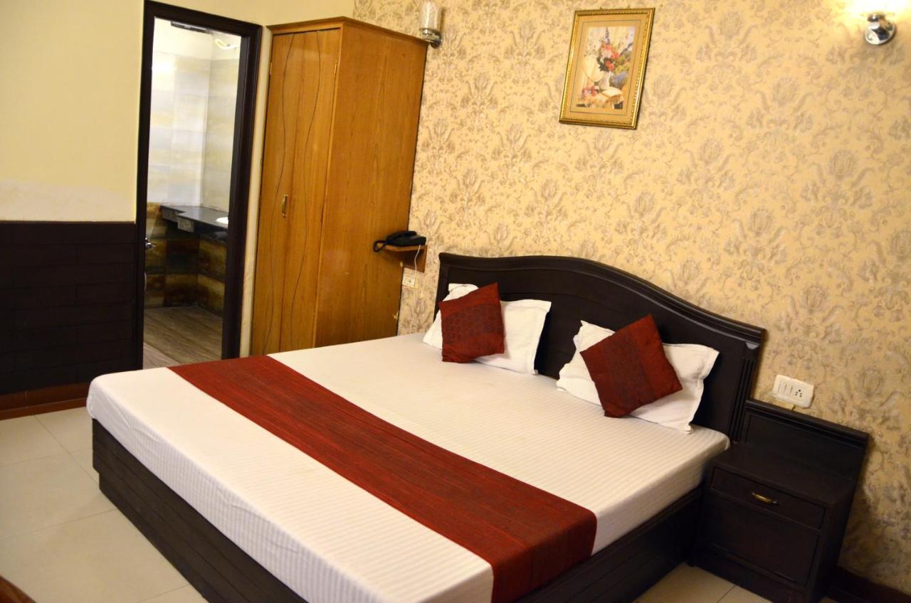 Hotel City Paradise Chandīgarh 외부 사진